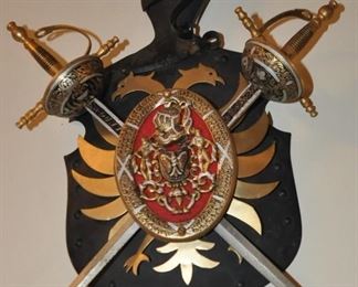 Small coat of arms