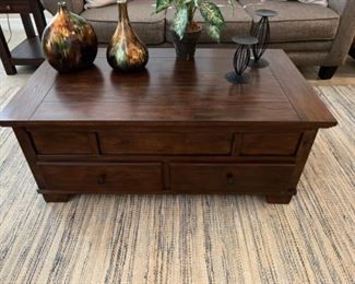 Wood Lift Top Coffee Table