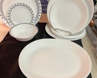  Vintage Corelle City block dinner set