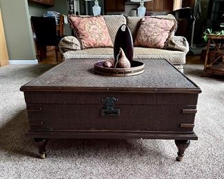 Trunk Style Coffee Table 
