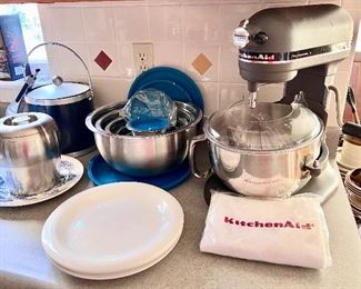 Professional 6 KitchenAid mixer