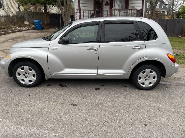 205 Chrysler PT Cruiser w/ 58,000 miles