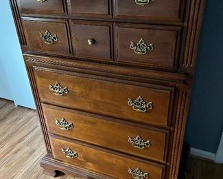 CHEST OF DRAWERS - COMPLIMENTS PIER GROUPING