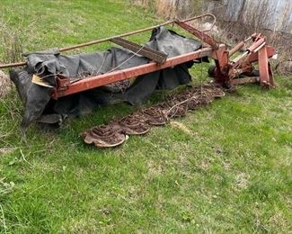 NEW HOLLAND 617 DISC MOWERS FOR PARTS
