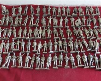 Large amount of metal and pewter soldiers from all armies and wars.