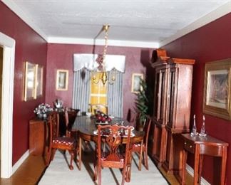 Fully furnished HUGE 1:12 scale Dollhouse