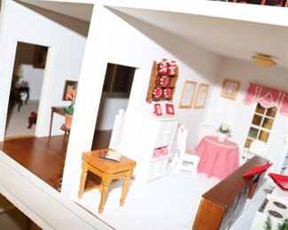 Fully furnished HUGE 1:12 scale Dollhouse