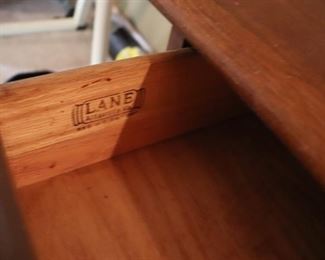  lane acclaim console table