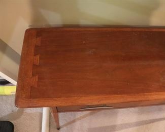  lane acclaim console table