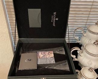 waterford flute set in box