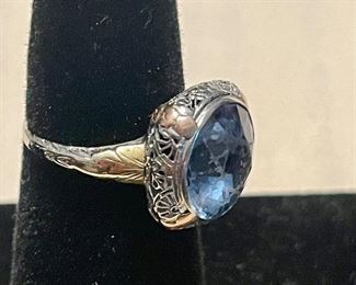 Antique tri gold 14k ring with blue stone