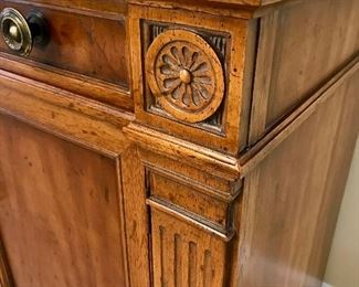 Heritage Grand Tour Sideboard Table 