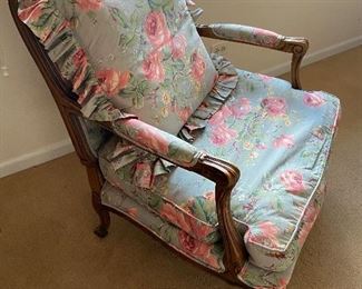 BUY IT NOW! $200 Antique lounge chair with floral covering