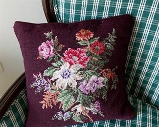 Vintage Needlepoint Floral Decorative Pillow 
