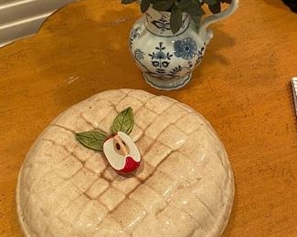 Apple Pie Ceramic Dish