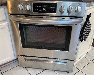 Stove - Frigidaire less than a year old