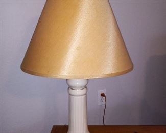 Ceramic Table Lamp. Ivory with Gold Trim.