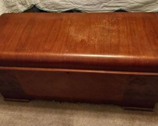 Lane Cedar Chest