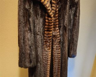 A fantastic Mink Coat with Excellent Detailing - by Canada Majestic Mink