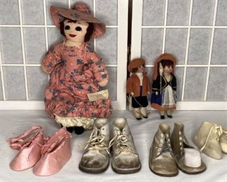 Dolls and Baby Shoes
