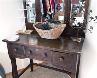 Vintage vanity table with mirrors, jewelry