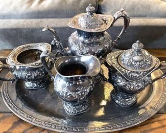 Fancy tea serving set (not silver)