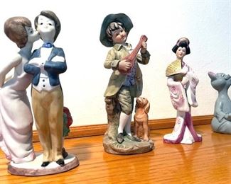Statuettes