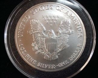 2004 SILVER AMERICAN EAGLE DOLLAR, 1 OUNCE