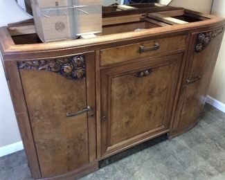 ANTIQUE ART NOUVEAU SIDEBOARD