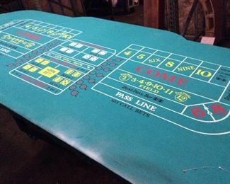 COMPLETE FULL SIZE CRAPS TABLE