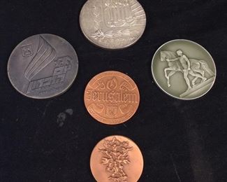 (5) ASSORTED ISRAELI MEDALLIONS, 1976 JERUSALEM, 1978 HADDASSAH CONVENTION,