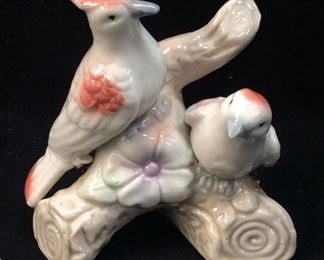 VTG. PAIR OF BIRDS FIGURINE