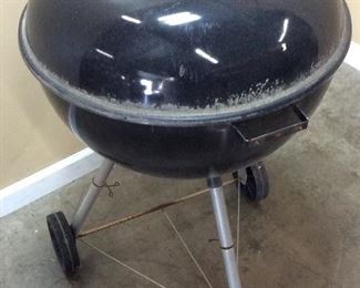 CHARCOAL GRILL