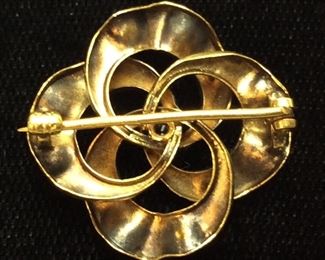 14KT GOLD KREMENTZ FLORAL BROOCH & EUROPEAN CUT DIAMOND CENTER STONE