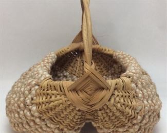 WOVEN GODS EYE BUTTOCK BASKET