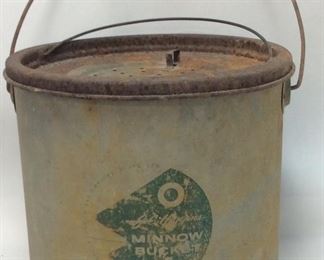 VINTAGE MINNOW BUCKET