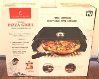 108 - Emeril Lagasse - Pizza Grill - in box
