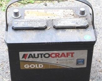 172 - Auto Craft Gold Car Batter - 10 x 7 x 8
