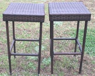 195 - Pair of Wicker Stands/Bar Stools - 15 x 30

