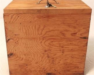 155 - Wood Box 2/ 2 keys - 8 x 16 x 15

