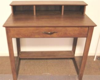 198 - One-Drawer Desk - 36 x 19 x 35
