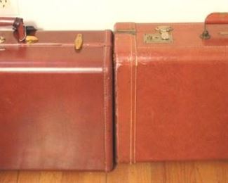 205 - Pair of Vintage Suitcases - 21 x 13 x 7

