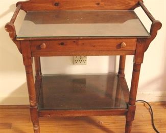 212 - One-Drawer Stand - 28 x 15 x 33
