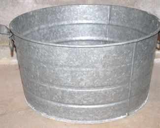 218 - Metal Bucket - 20 x 11
