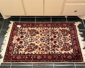 Rug