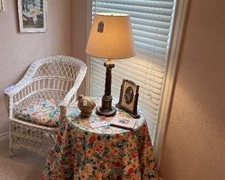 Decorator skirted table
