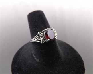 .925 Sterling Silver Art Nouveau Oval Cut Garnet Ring Size 7.25
