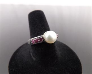 .925 Sterling Silver Genuine Pearl and Ruby Ring Size 8
