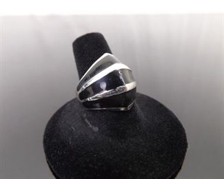 .925 Sterling Silver Black Enamel Ring Size 9
