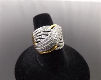 .925 Sterling Silver Diamond Accented Vermeil Ring Size 7
